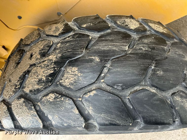 image for item OF9219 2015 Caterpillar 930M  wheel loader
