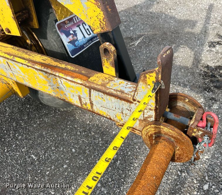 image for item OM9213 1994 C Butler Track Utilities  reel trailer