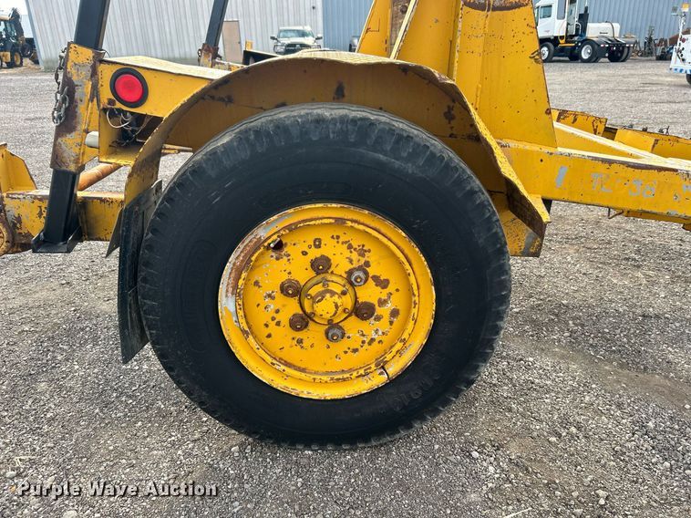 image for item OM9213 1994 C Butler Track Utilities  reel trailer