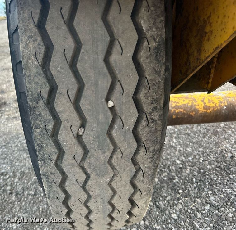 image for item OM9213 1994 C Butler Track Utilities  reel trailer