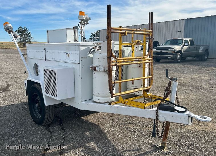 image for item OM9214 1987 Hesco 150010  mobile power unit