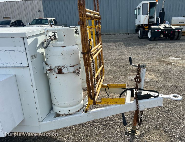 image for item OM9214 1987 Hesco 150010  mobile power unit