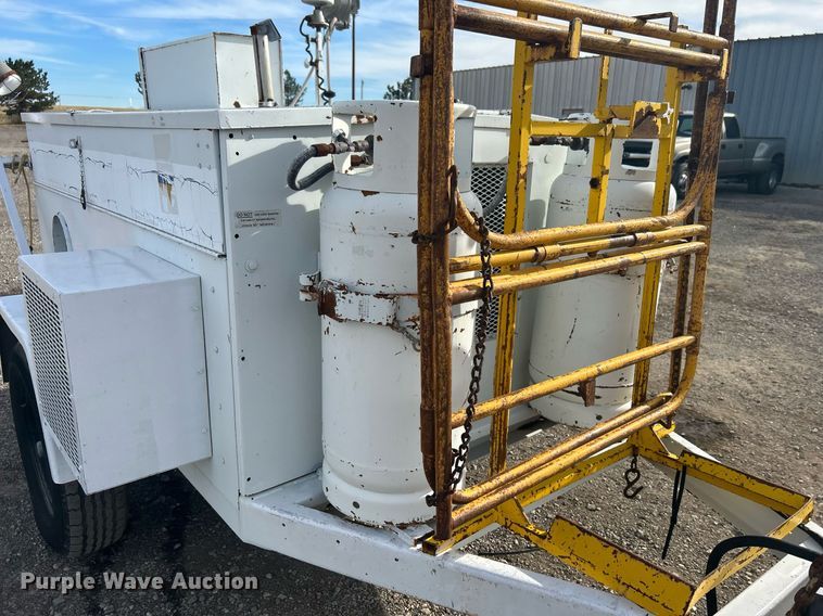 image for item OM9214 1987 Hesco 150010  mobile power unit