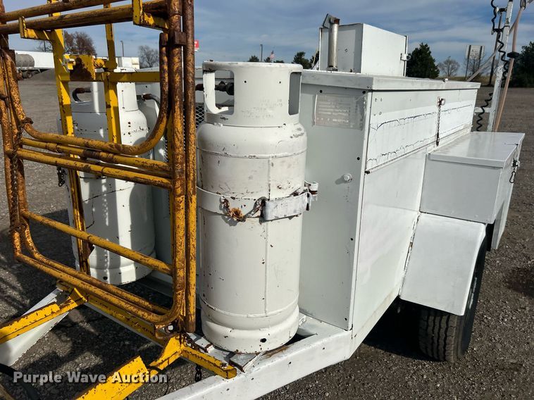 image for item OM9214 1987 Hesco 150010  mobile power unit