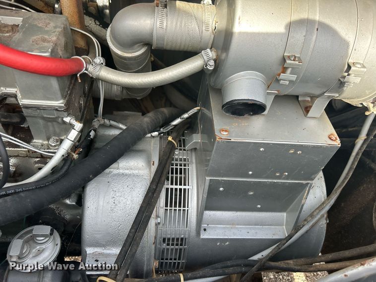 image for item OM9214 1987 Hesco 150010  mobile power unit