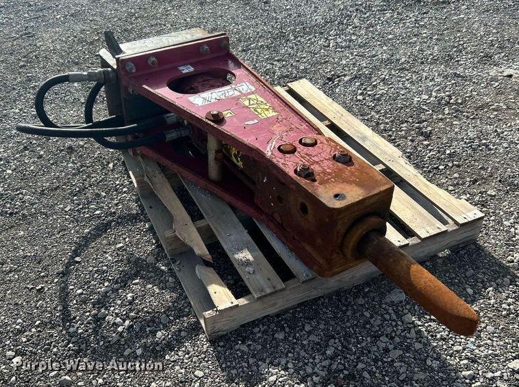 image for item OM9215 Breaker