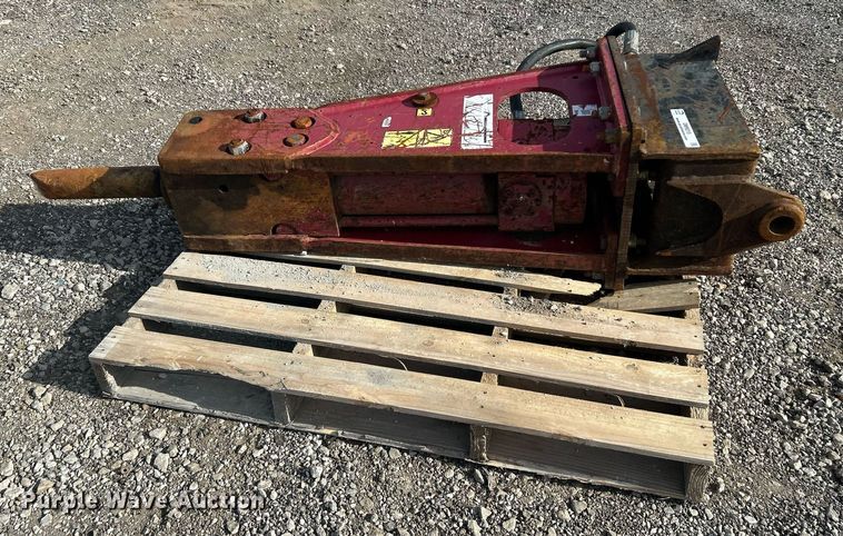 image for item OM9215 Breaker