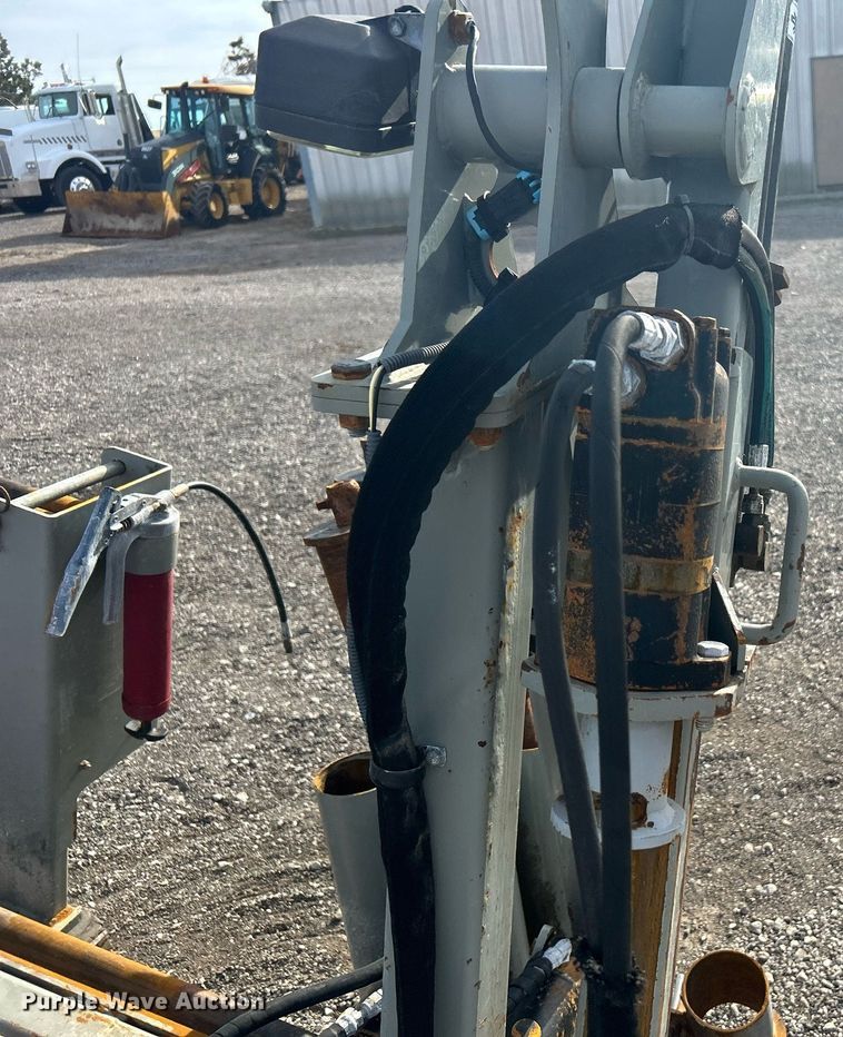 image for item OM9216 2014 TT Technologies Grundodrill 4X  directional boring unit