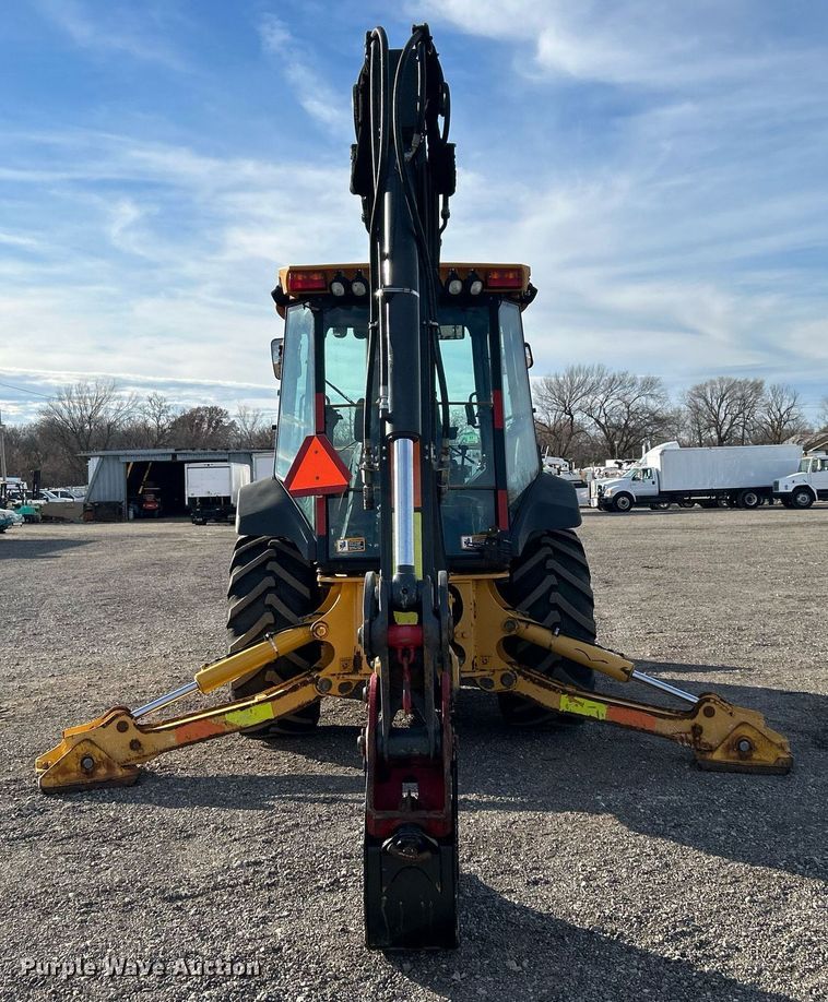 image for item OM9221 2013 John Deere 310SK  backhoe