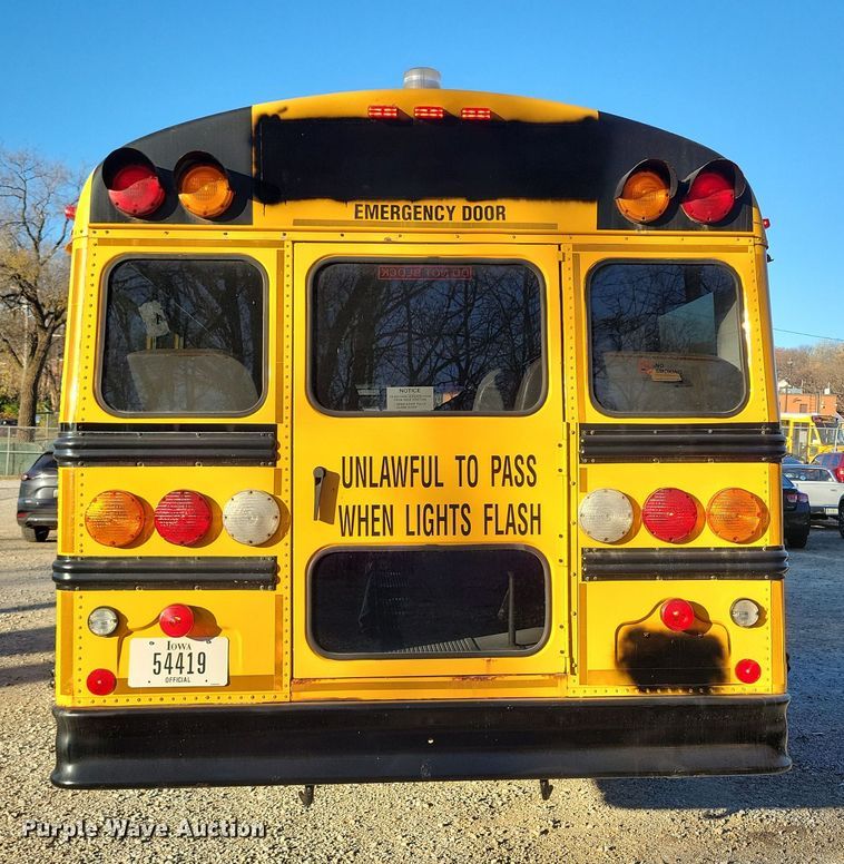 image for item DL7762 2006 Freightliner FS65  school bus