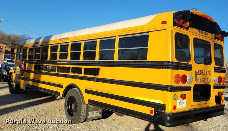 image for item DL7762 2006 Freightliner FS65  school bus
