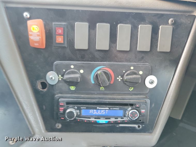 image for item DL7762 2006 Freightliner FS65  school bus