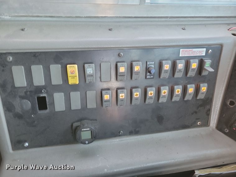 image for item DL7762 2006 Freightliner FS65  school bus