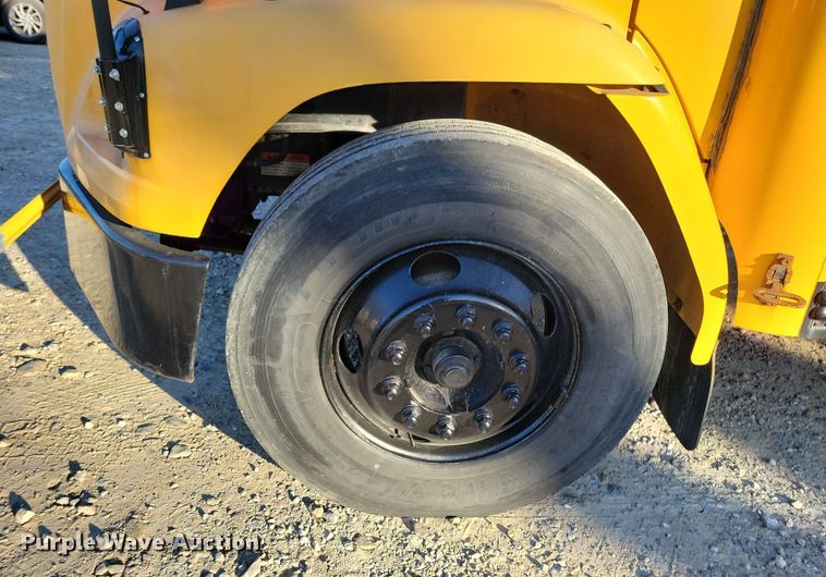 image for item DL7762 2006 Freightliner FS65  school bus