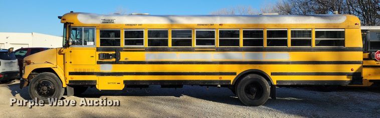 image for item DL7763 2004 Freightliner FS65  school bus