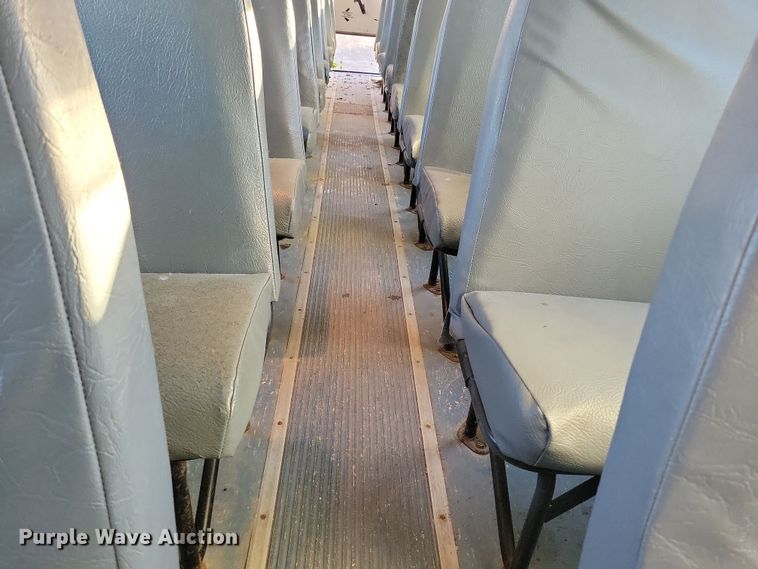 image for item DL7763 2004 Freightliner FS65  school bus