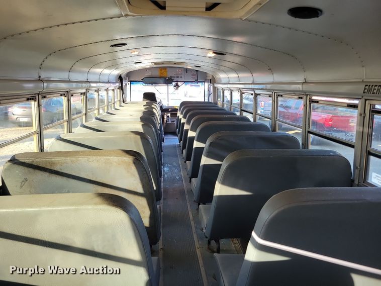 image for item DL7763 2004 Freightliner FS65  school bus