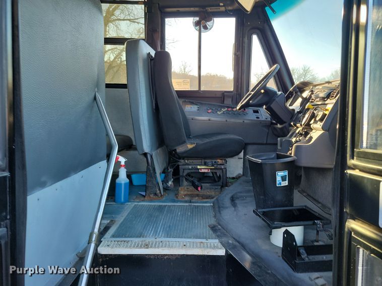 image for item DL7764 2008 Freightliner B2  school bus