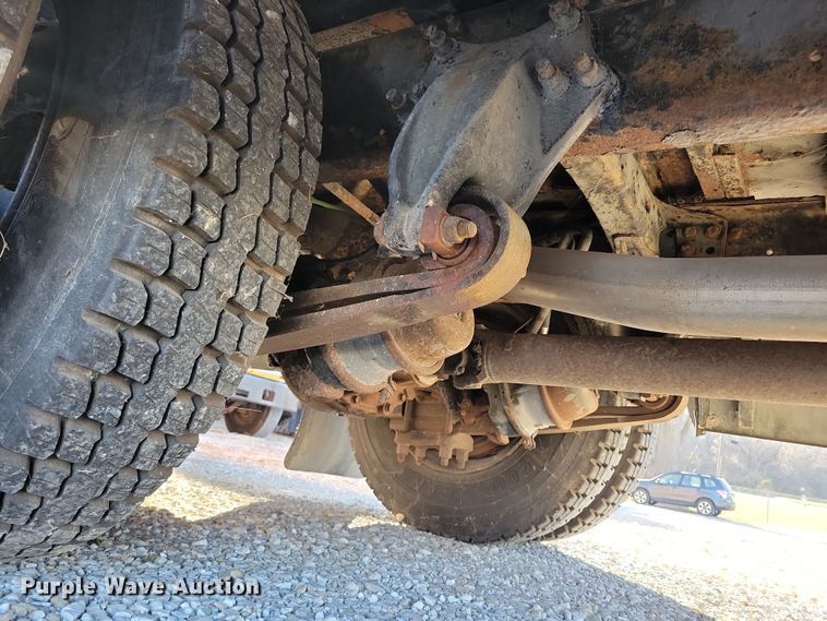 image for item DL7764 2008 Freightliner B2  school bus