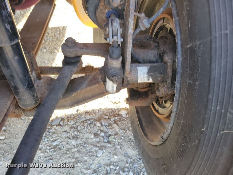 image for item DL7764 2008 Freightliner B2  school bus