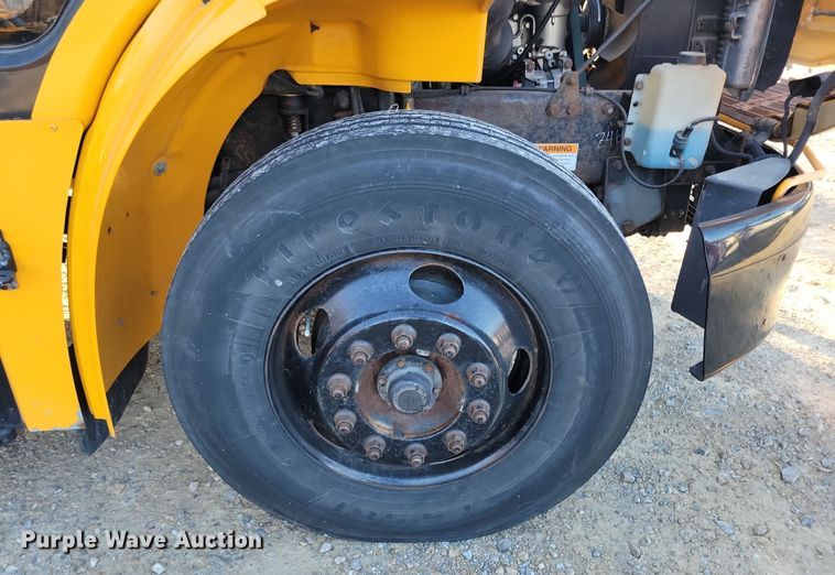 image for item DL7764 2008 Freightliner B2  school bus