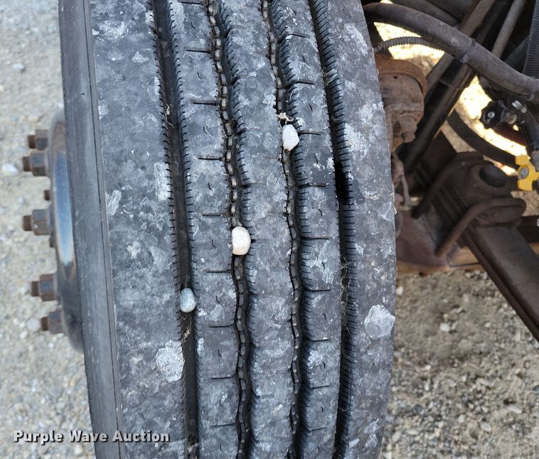 image for item DL7764 2008 Freightliner B2  school bus