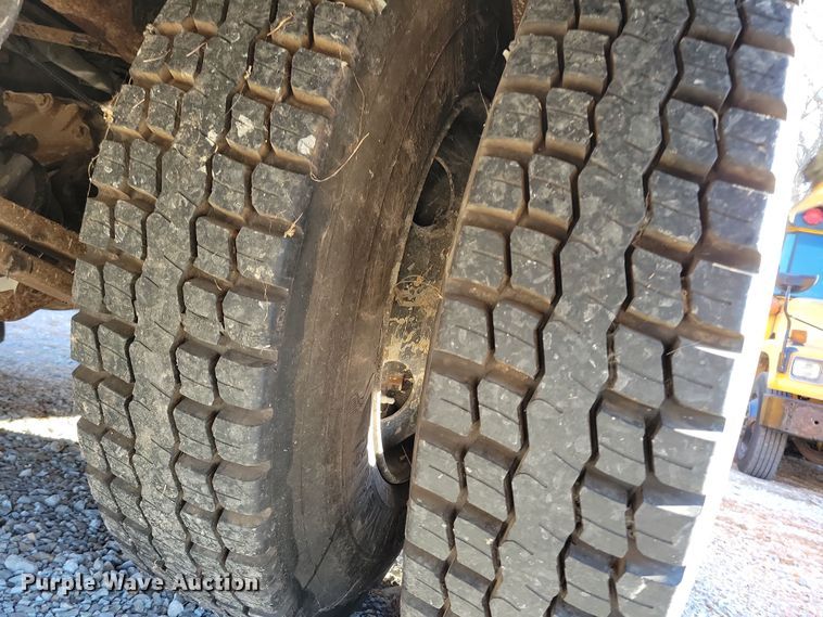 image for item DL7764 2008 Freightliner B2  school bus