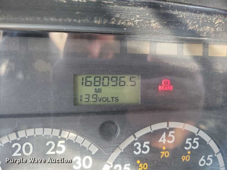 image for item DL7766 2009 Freightliner B2  school bus