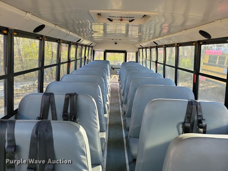 image for item DL7766 2009 Freightliner B2  school bus