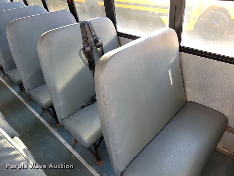 image for item DL7766 2009 Freightliner B2  school bus