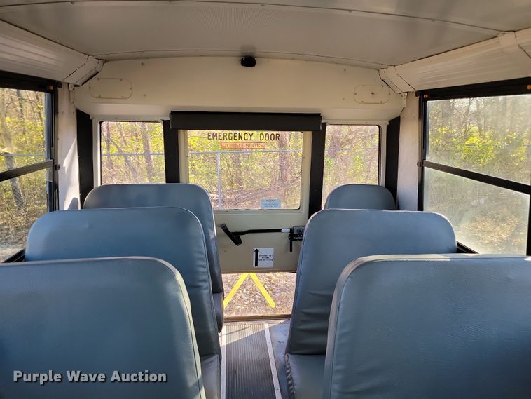 image for item DL7766 2009 Freightliner B2  school bus