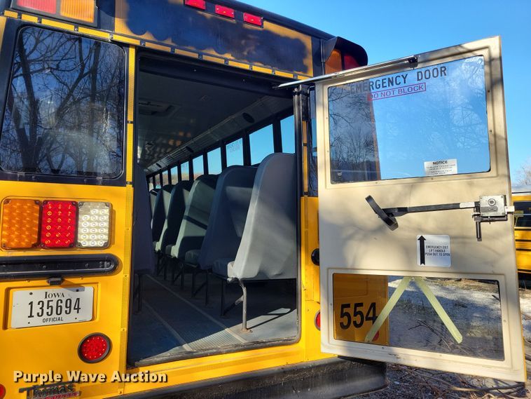 image for item DL7766 2009 Freightliner B2  school bus