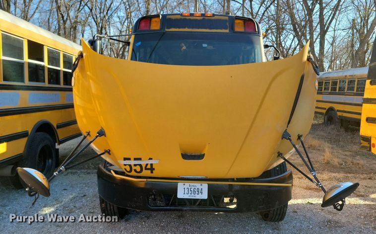 image for item DL7766 2009 Freightliner B2  school bus