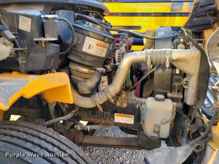 image for item DL7766 2009 Freightliner B2  school bus