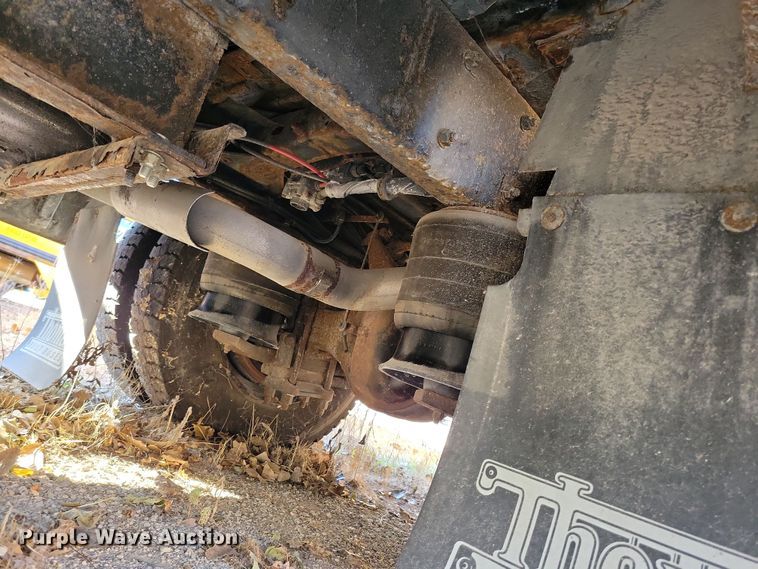 image for item DL7766 2009 Freightliner B2  school bus