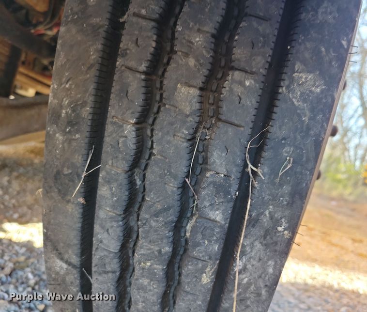 image for item DL7766 2009 Freightliner B2  school bus