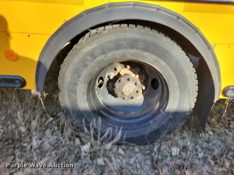 image for item DL7766 2009 Freightliner B2  school bus