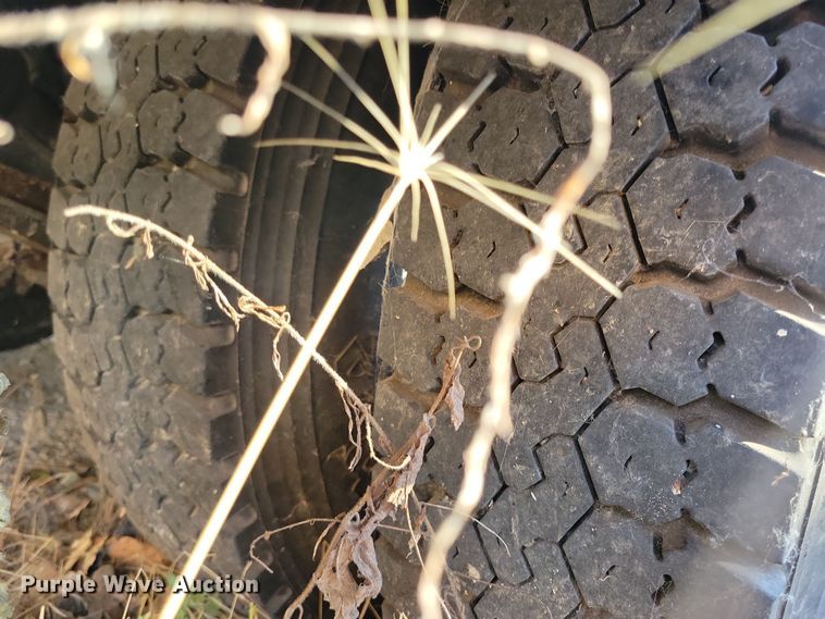 image for item DL7766 2009 Freightliner B2  school bus