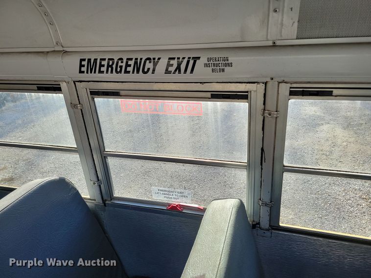 image for item DL7768 2004 Freightliner FS65  school bus