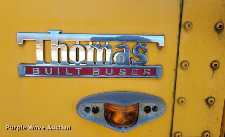 image for item DL7768 2004 Freightliner FS65  school bus