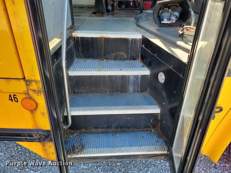 image for item DL7769 2010 Freightliner B2  school bus