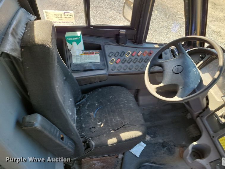 image for item DL7769 2010 Freightliner B2  school bus