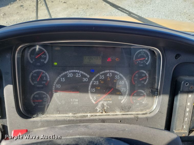 image for item DL7769 2010 Freightliner B2  school bus