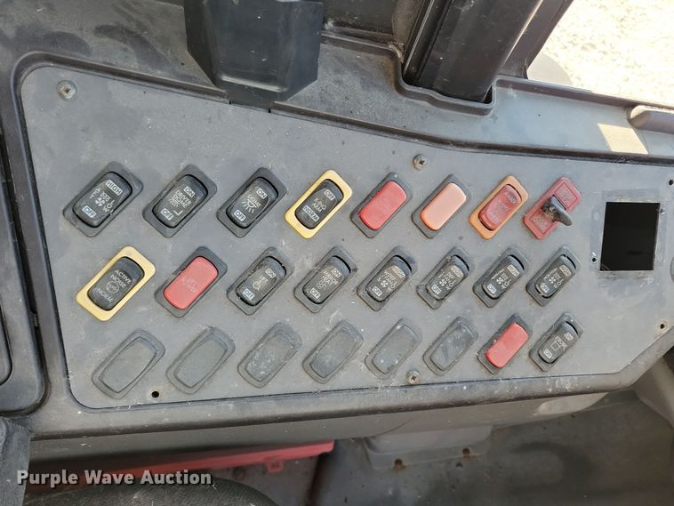 image for item DL7769 2010 Freightliner B2  school bus