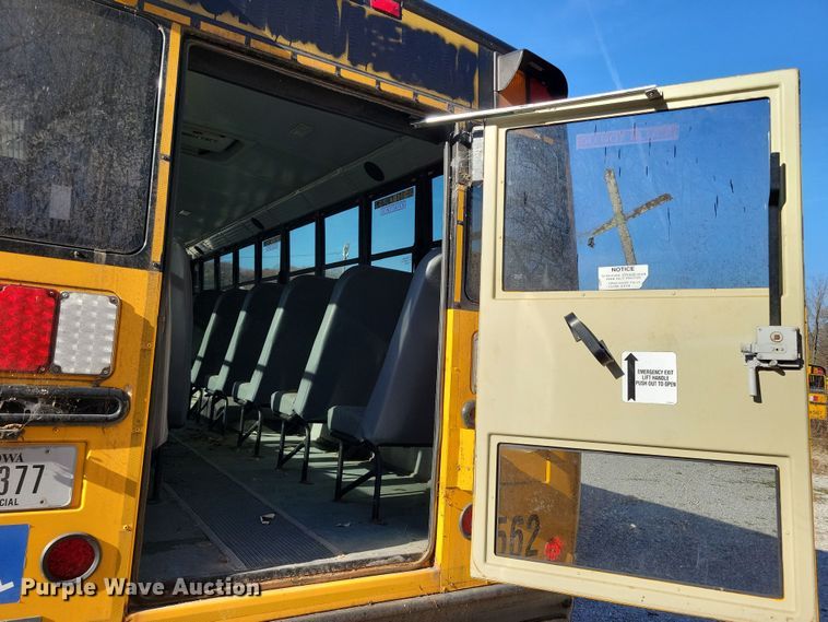 image for item DL7769 2010 Freightliner B2  school bus