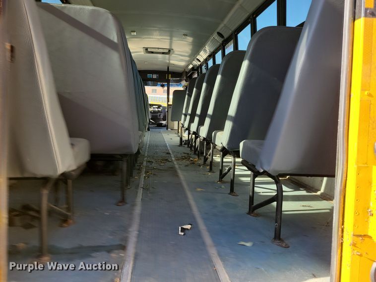 image for item DL7769 2010 Freightliner B2  school bus