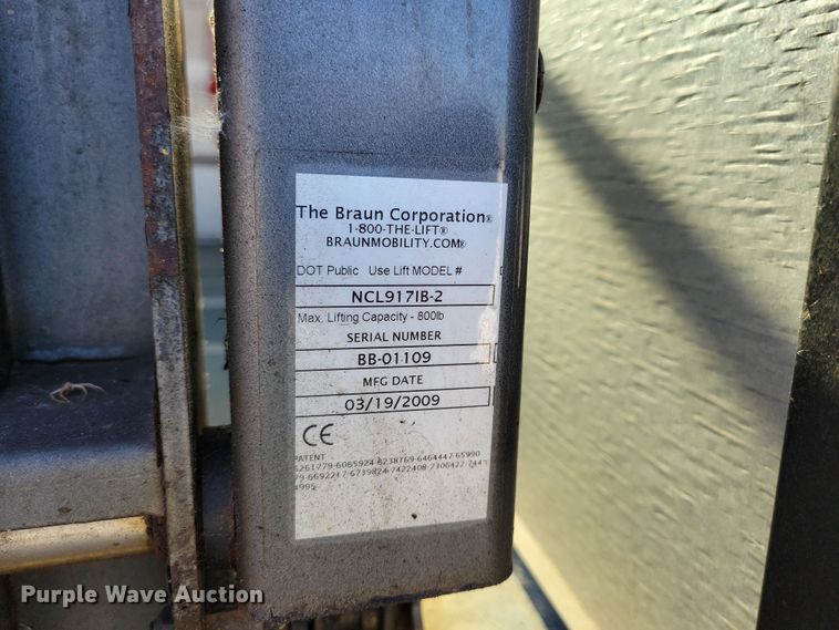 image for item DL7769 2010 Freightliner B2  school bus