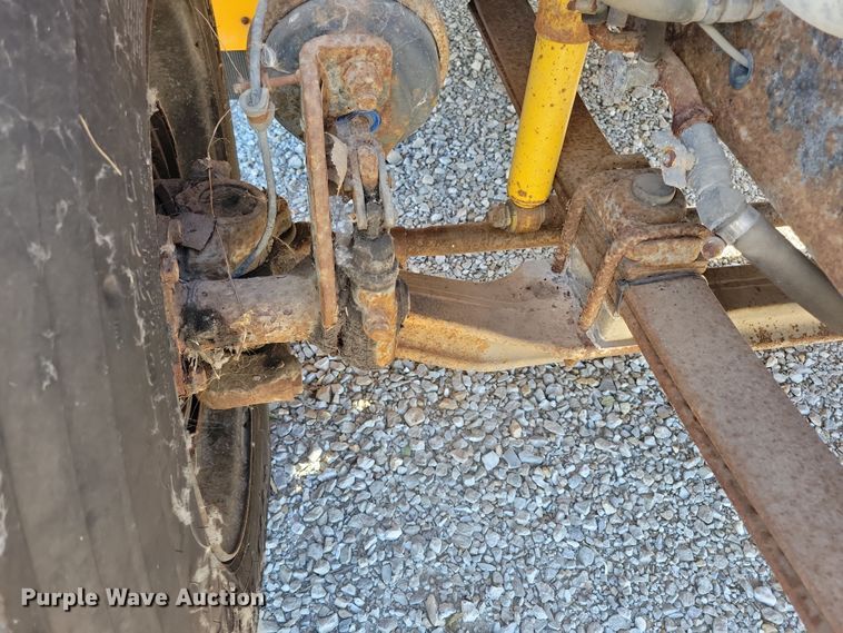 image for item DL7769 2010 Freightliner B2  school bus