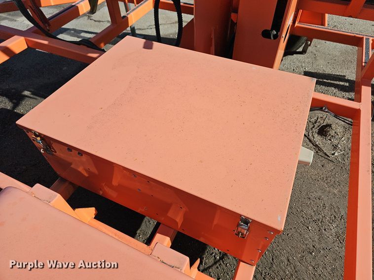 image for item DM1495 2012 Wanco WTMMB  portable road sign