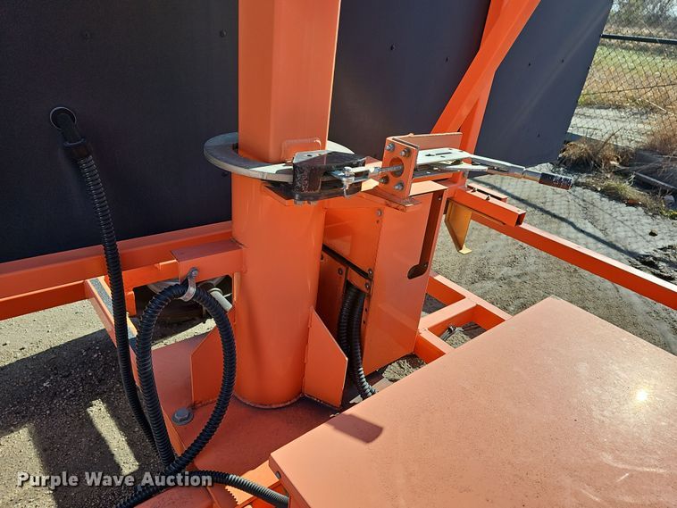 image for item DM1495 2012 Wanco WTMMB  portable road sign